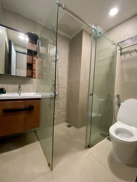 BÁN NHÀ 5 TẦNG SÁT MẶT TIỀN RẠCH XUYÊN TÂM - 4X20M - HẺM 10M CÓ LỀ - NGAY HV CÁN BỘ - NHÀ MỚI 2