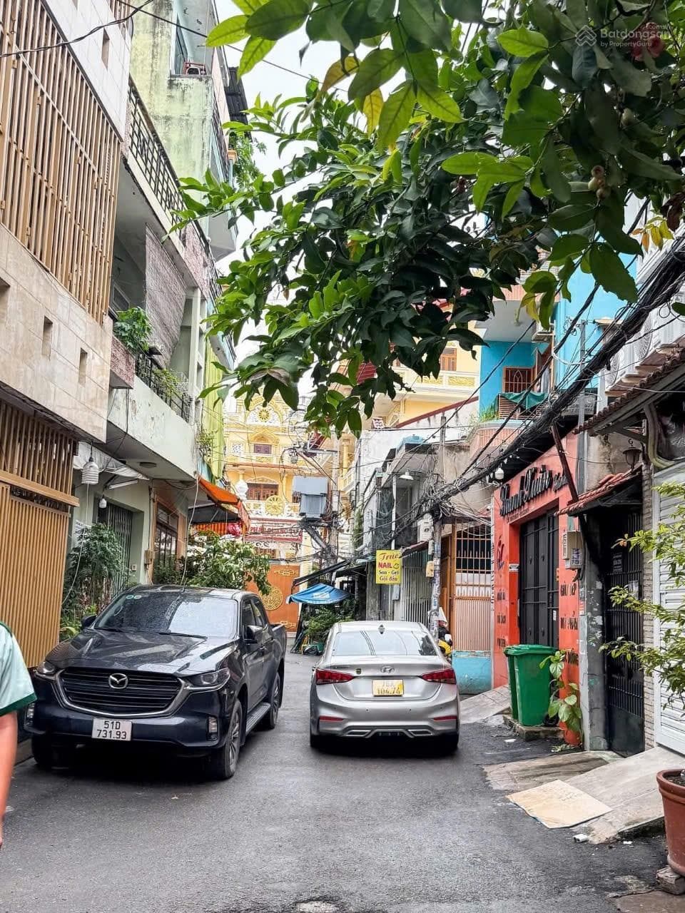 Bán nhà Lê Quang Định, P11 Binh Thạnh -4x22m - Gần Mặt tiền, hẻm xe hơi 1 Sẹc Giá chỉ 100tr/m