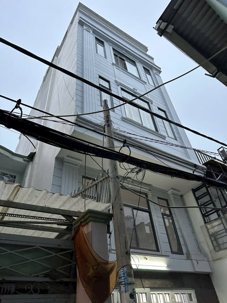 Bán CHDV phường 15 Bình thạnh, 4,9x18m 5 tầng HDT 45 triệu -8 phòng Full nội thất 