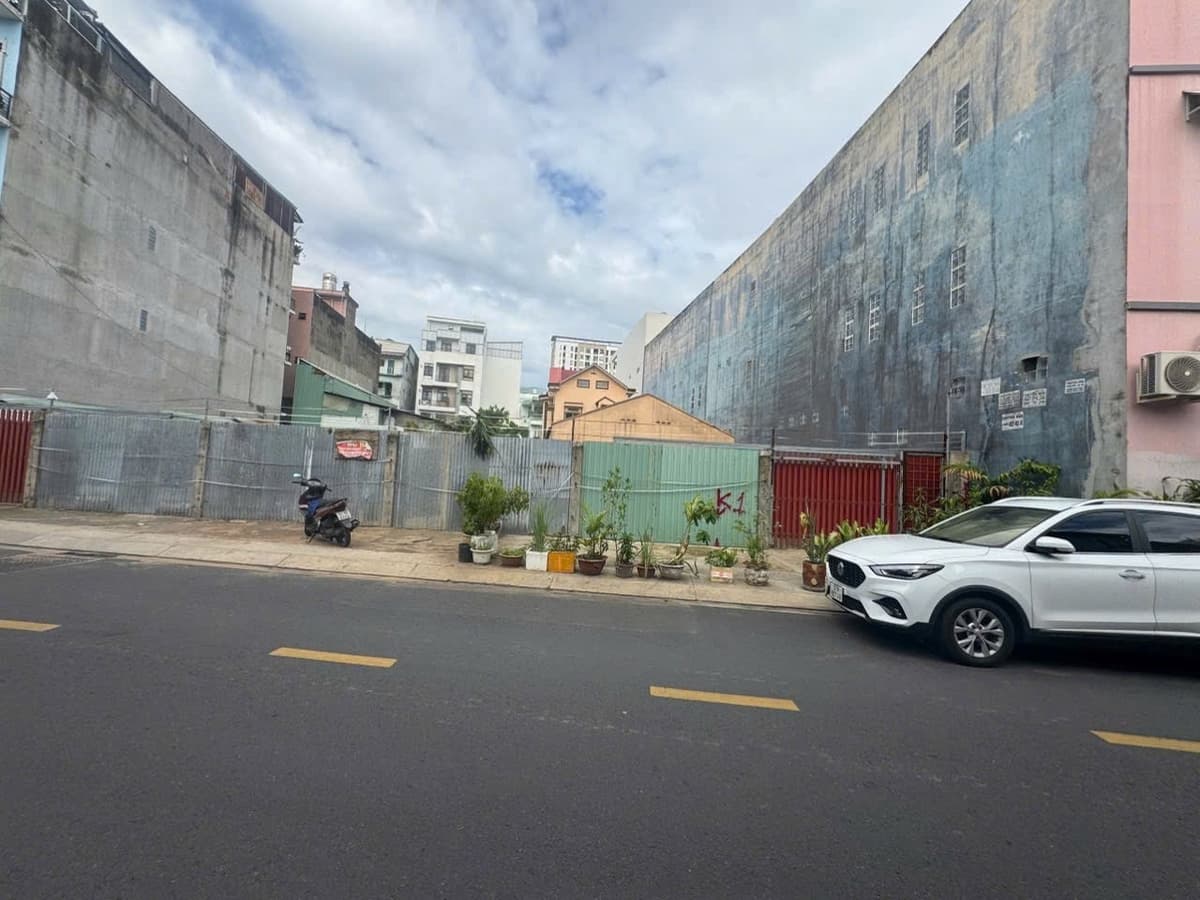 CẦN BÁN 2 LÔ ĐẤT HẺM 48 UNG VĂN KHIÊM, P25 BÌNH THẠNH NGANG 15X22 CN 320M2- XÂY MỚI HẦM 7 TẦNG