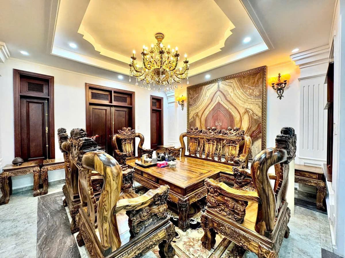 NHÀ MỚI ĐẸP 5 TẦNG -THANG MÁY - ĐỐI DIỆN EMARK GÒ VẤP NGANG 5X18M GẦN MẶT TIỀN HẺM THẲNG 1 TRỤC 4