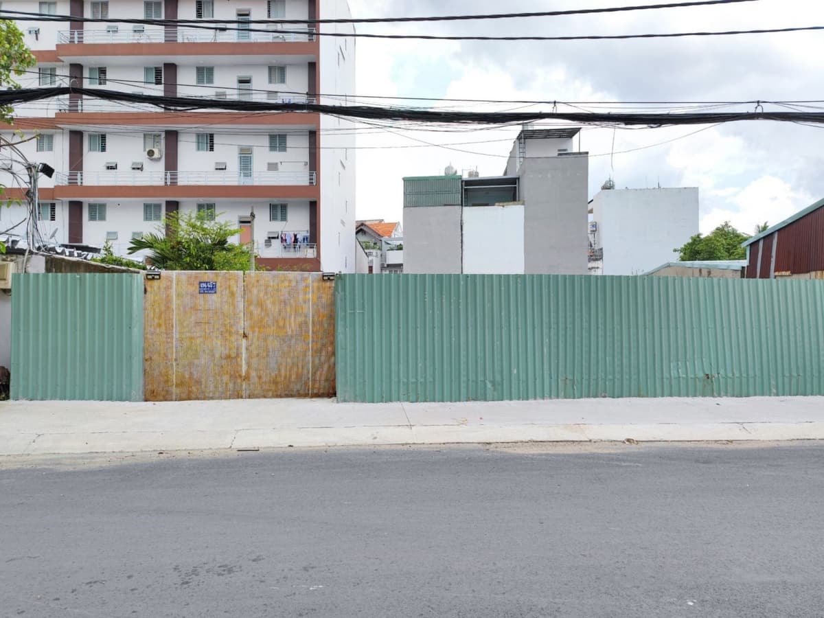 BÁN LÔ ĐẤT THỔ CƯ QUY MÔ LỚN NGANG 20X30M- 547M2 - 496/DƯƠNG QUẢNG HÀM, P.6, GÒ VẤP